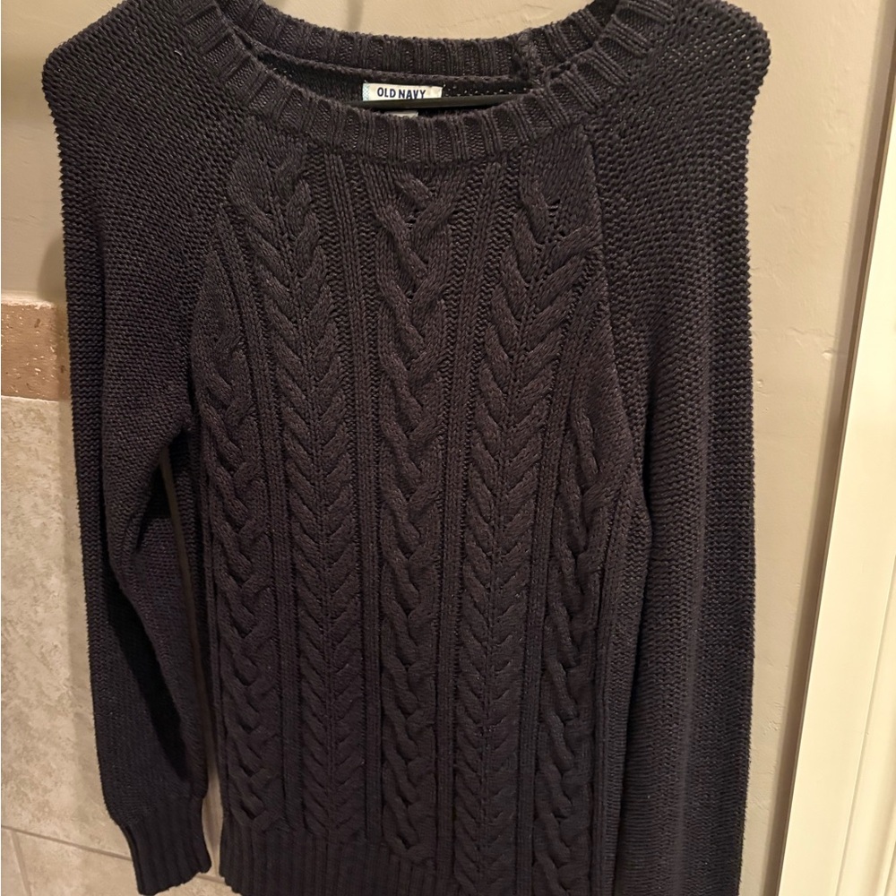 Old Navy Women's Dark Gray Cable Knit Sweater